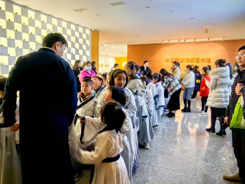 文化赋能：海宁市魔创文旅挖掘城市文化资源的实践探索